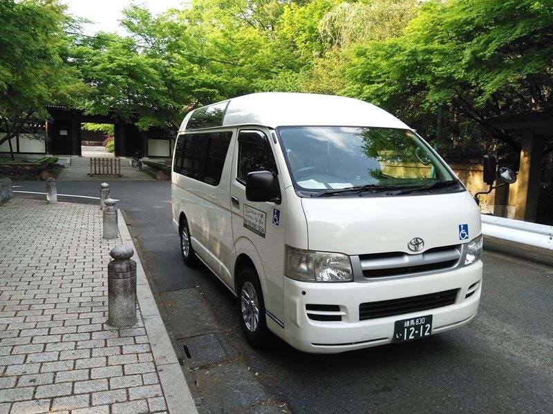 介護車両ハイエース