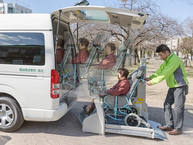 車いす乗車イメージ