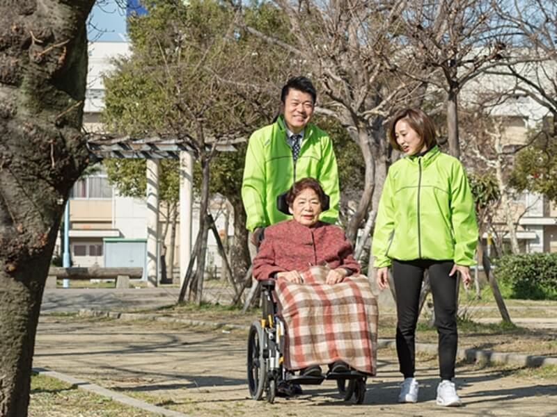 スタッフと利用者