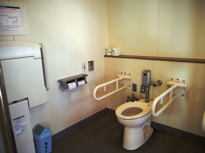 多目的トイレ