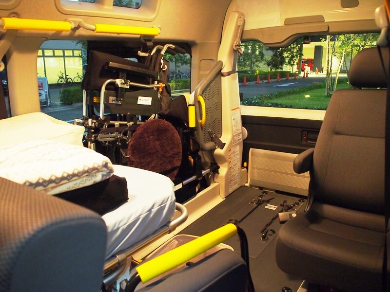 きちんと整理された車内