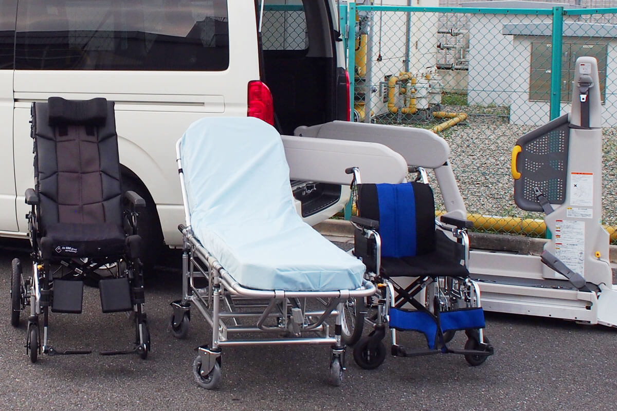 車いす・リクライニング車いす・ストレッチャー