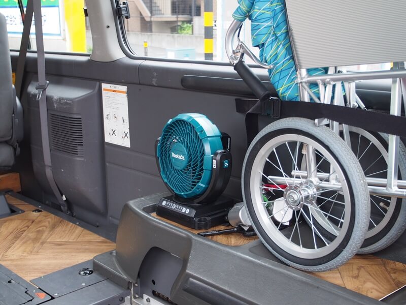 車内のサーキュレーター