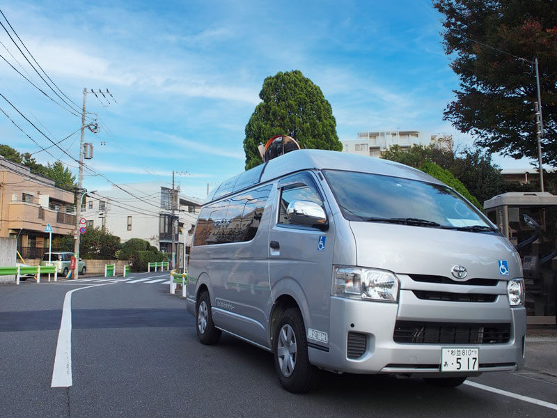 ピッコロ・ケアタクシー車両全景