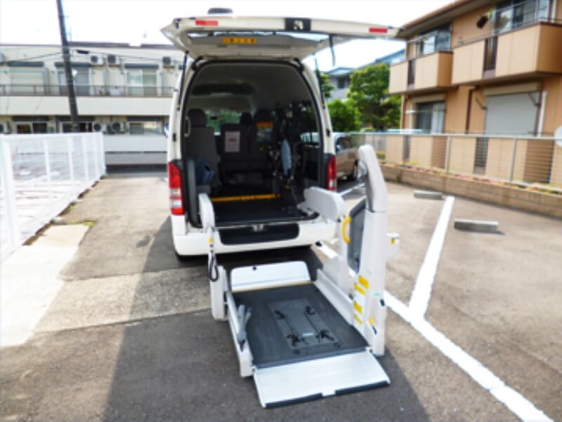 介護車両リフト
