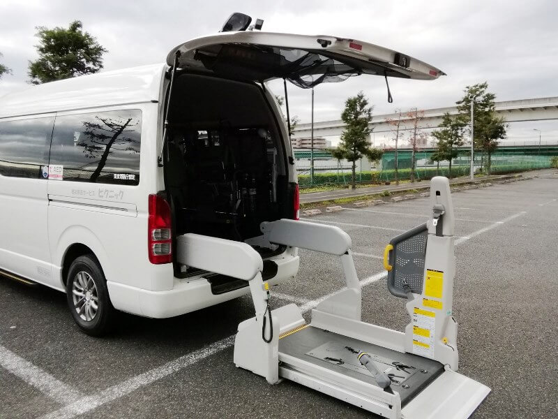 介護車両リフト