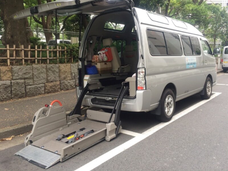 介護車両リフト