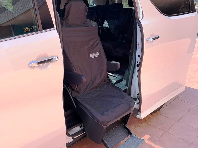 サイドリフトアップチルトシート