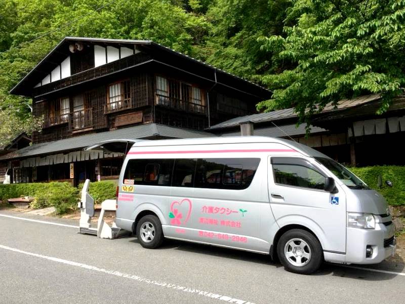 介護車両ハイエーススーパーロング