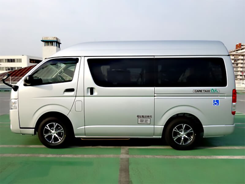 介護車両ハイエース