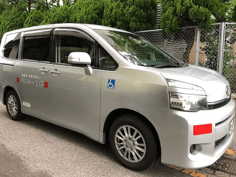 介護車両ヴォクシー