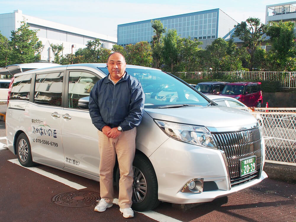エスクァイアとドライバーの石田さん