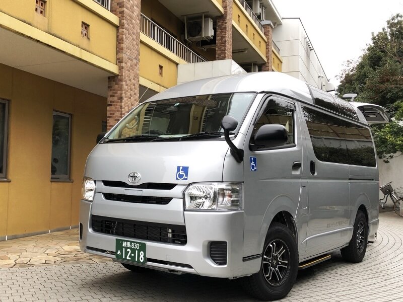 介護車両ハイエース