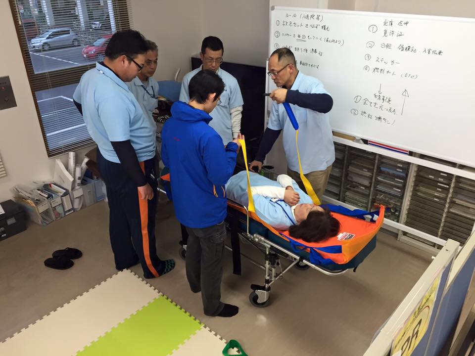 介護タクシーあゆみの研修風景