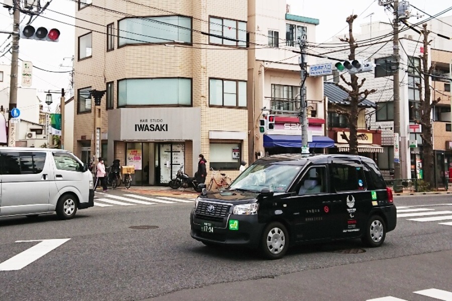 世田谷区内を走るJPN TAXI