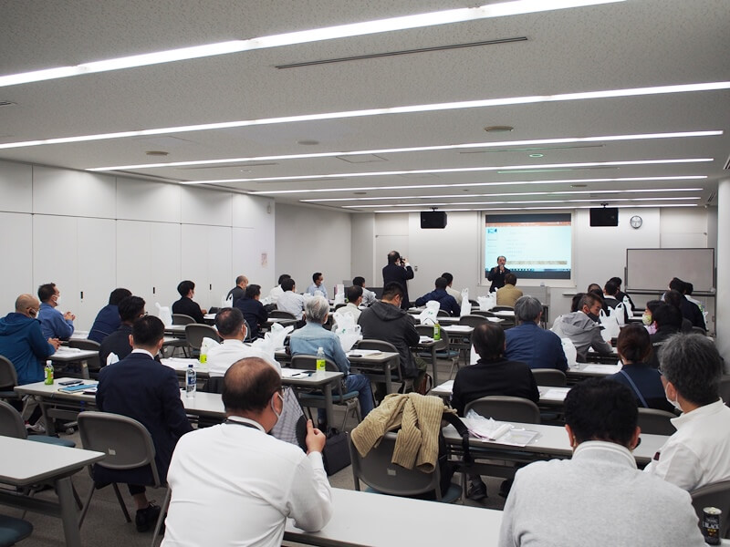 福祉輸送限定協会定例研修課の会場風景