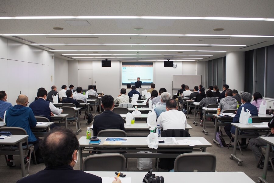 コロナ防止対策について講義