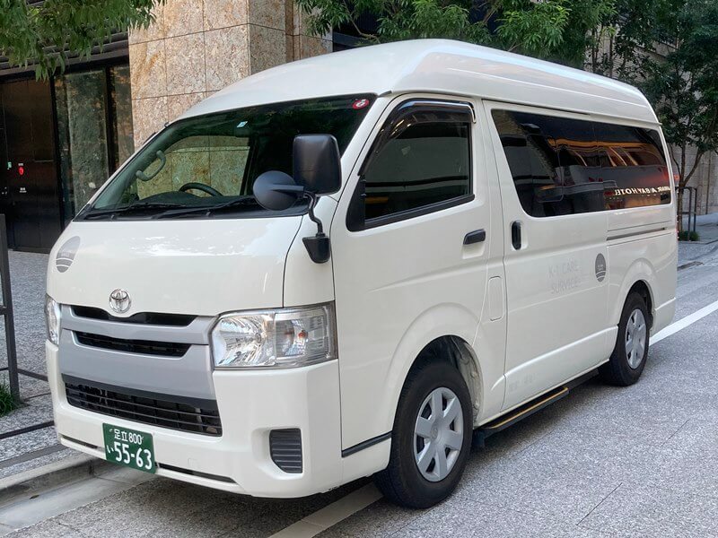 介護車両のハイエース