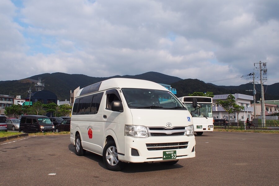 南部交通（瀬戸内タクシー）の福祉車両、ハイエース