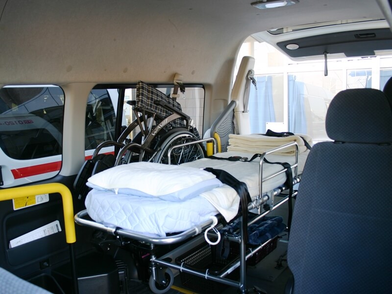 ストレッチャー乗車時内部