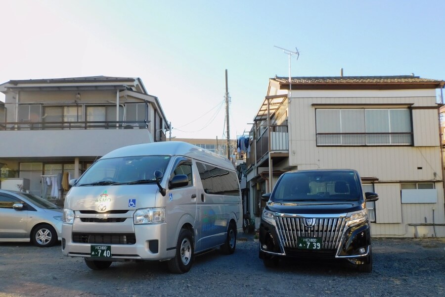 ハイエースとエスクァイア