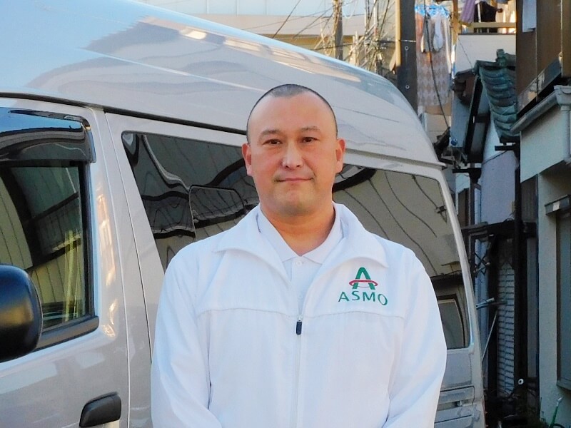 アスモ介護タクシー川口の阿部さん顔写真