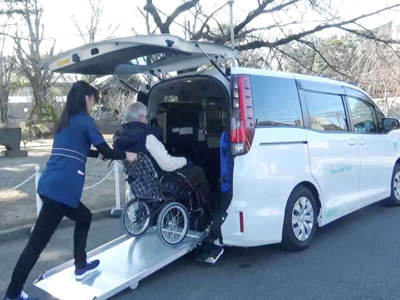 車いす乗車介助